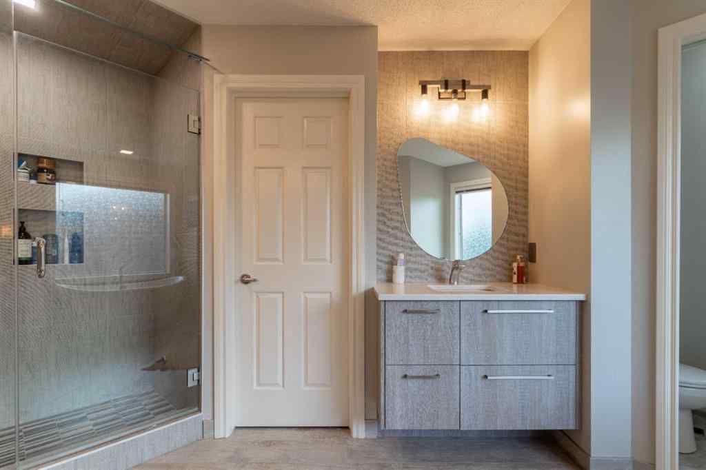 MLS® A2239886 - 210 Evergreen Mews SW in Evergreen Calgary, Residential
