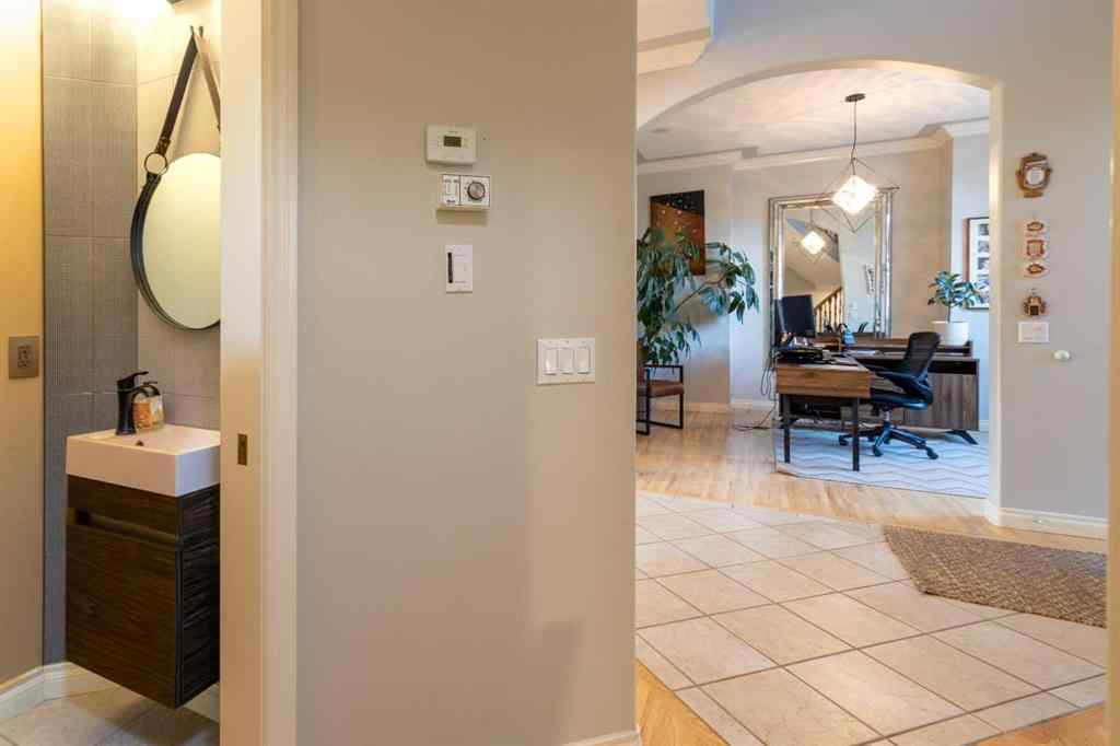 MLS® A2239886 - 210 Evergreen Mews SW in Evergreen Calgary, Residential