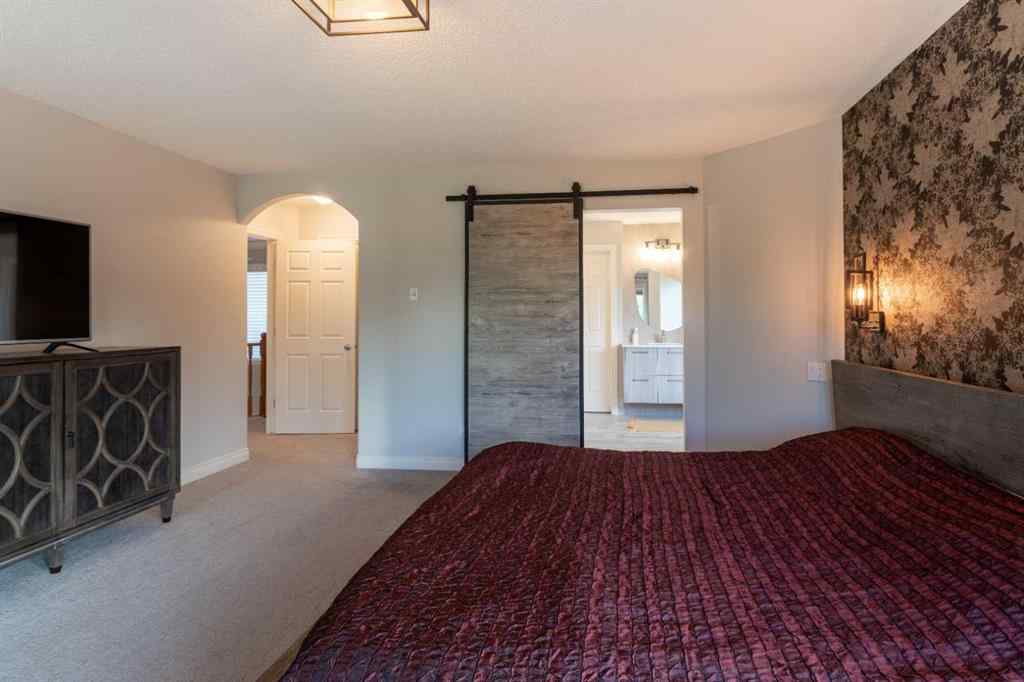 MLS® A2239886 - 210 Evergreen Mews SW in Evergreen Calgary, Residential