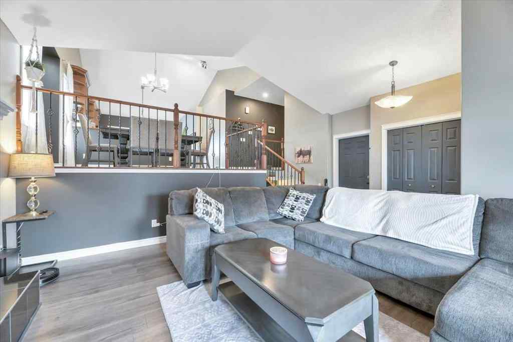 MLS® A2239891 - 218 Allan Crescent SE in NONE Vulcan, Residential