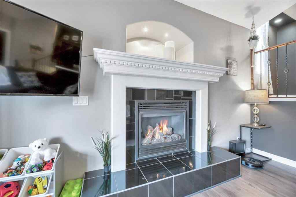 MLS® A2239891 - 218 Allan Crescent SE in NONE Vulcan, Residential