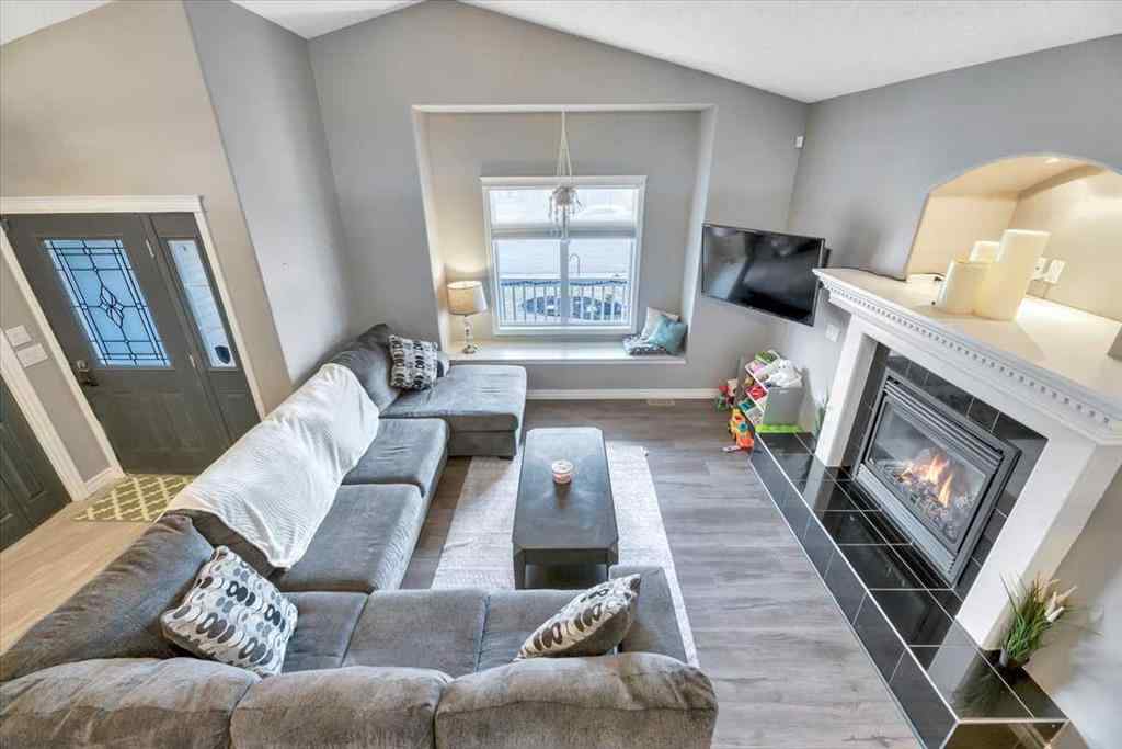 MLS® A2239891 - 218 Allan Crescent SE in NONE Vulcan, Residential