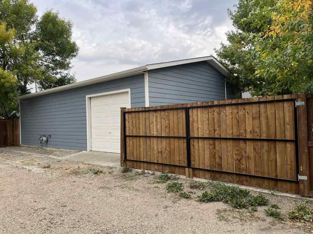 MLS® A2239898 - 1818 10A Street  in NONE Coaldale, Residential