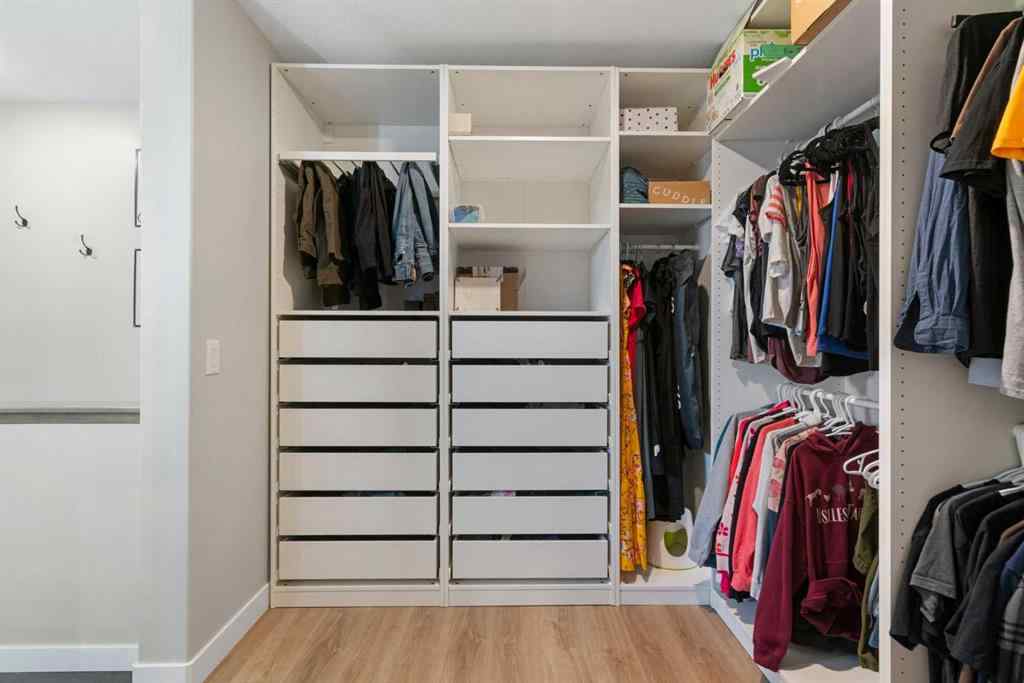 MLS® A2239929 - 835 Lakewood Circle  in Lakewood Strathmore, Residential