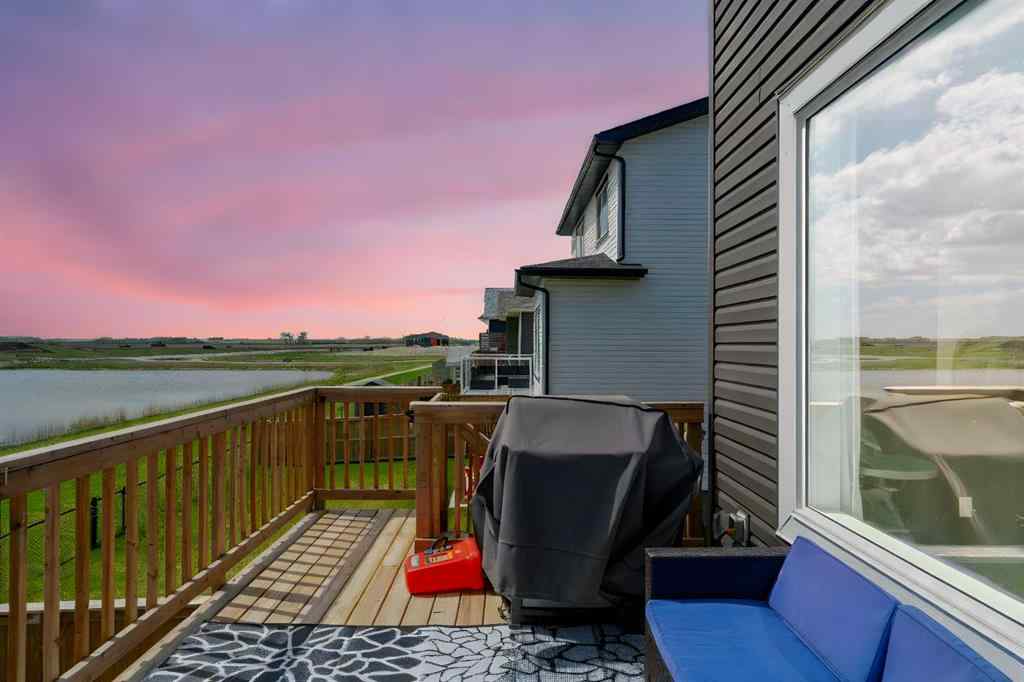 MLS® A2239929 - 835 Lakewood Circle  in Lakewood Strathmore, Residential