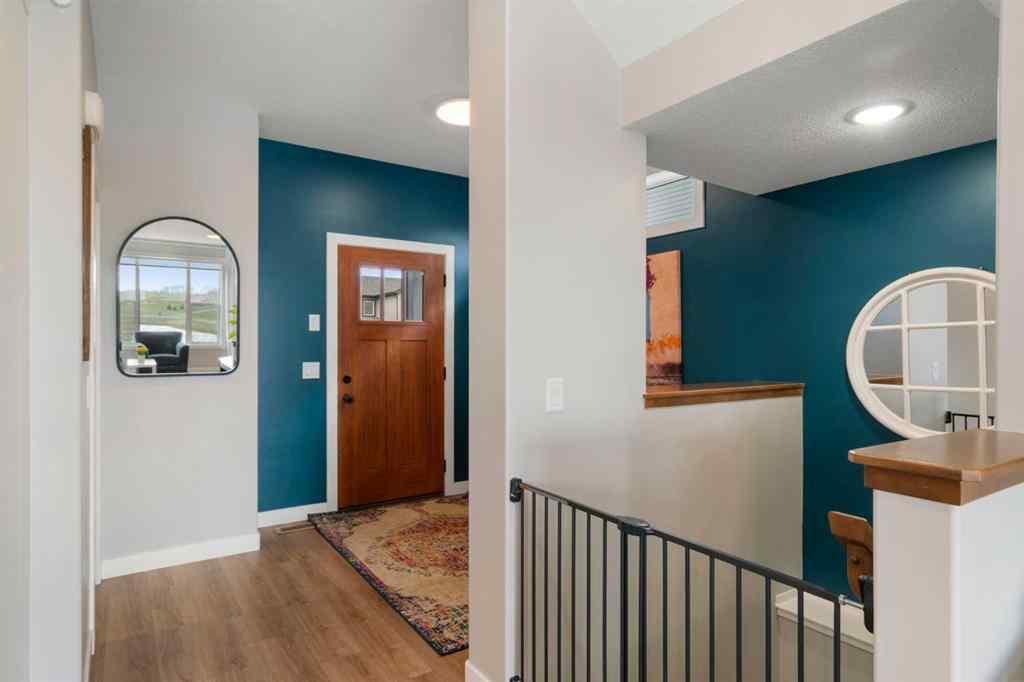 MLS® A2239929 - 835 Lakewood Circle  in Lakewood Strathmore, Residential