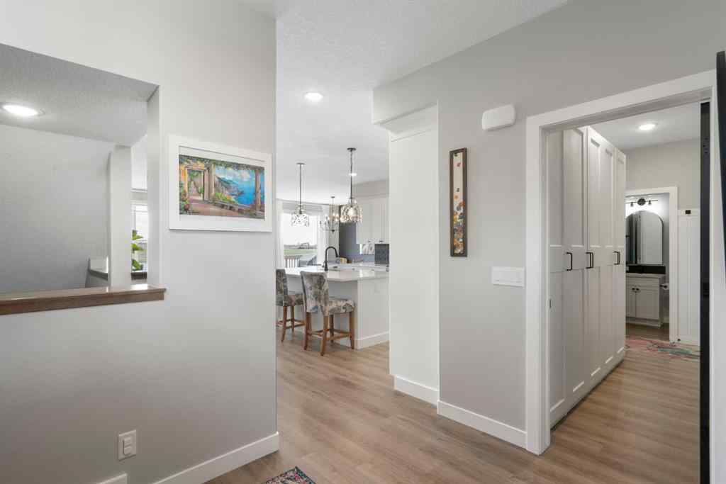 MLS® A2239929 - 835 Lakewood Circle  in Lakewood Strathmore, Residential