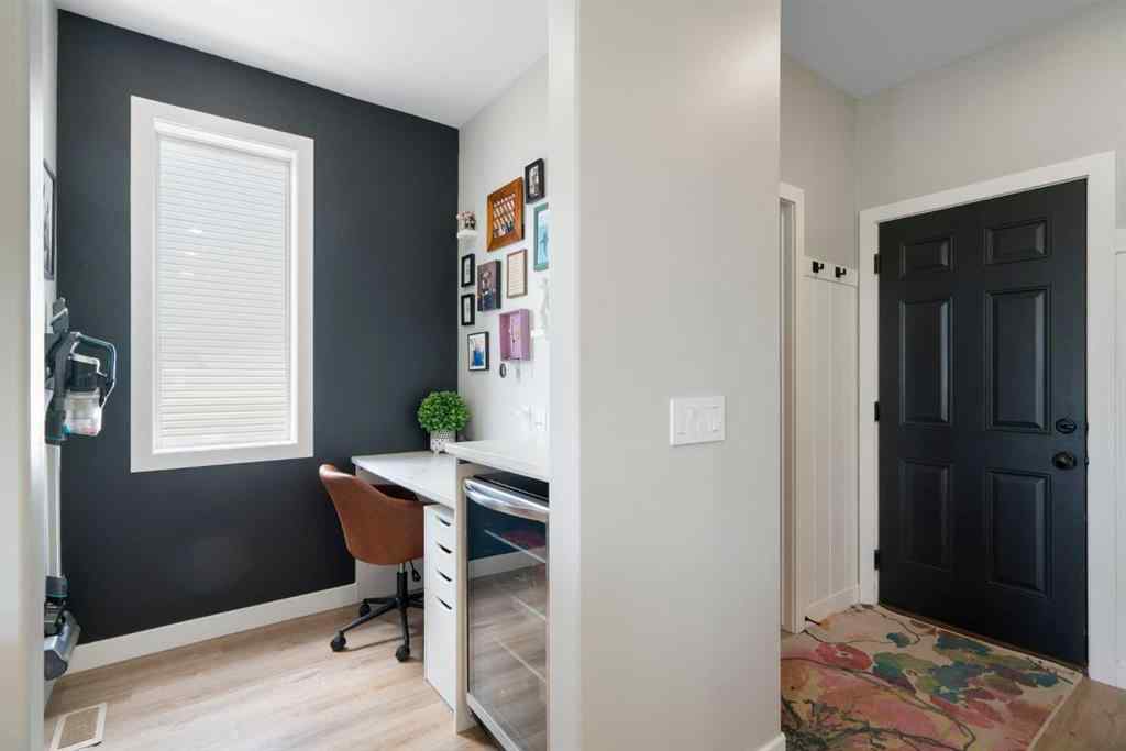 MLS® A2239929 - 835 Lakewood Circle  in Lakewood Strathmore, Residential