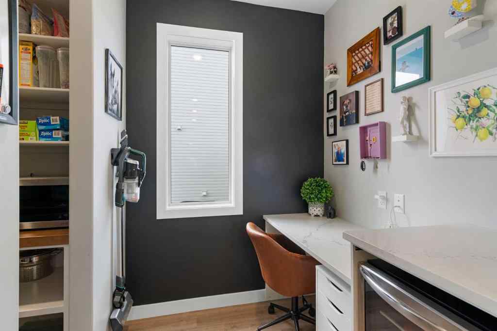 MLS® A2239929 - 835 Lakewood Circle  in Lakewood Strathmore, Residential
