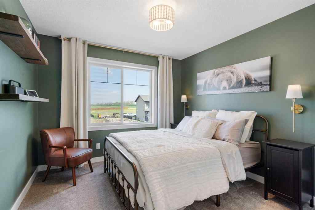 MLS® A2239929 - 835 Lakewood Circle  in Lakewood Strathmore, Residential
