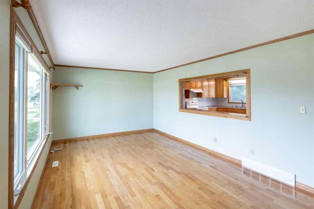 MLS® A2239933 - 17 Northstar Drive  in Fairway Heights Lacombe, Residential