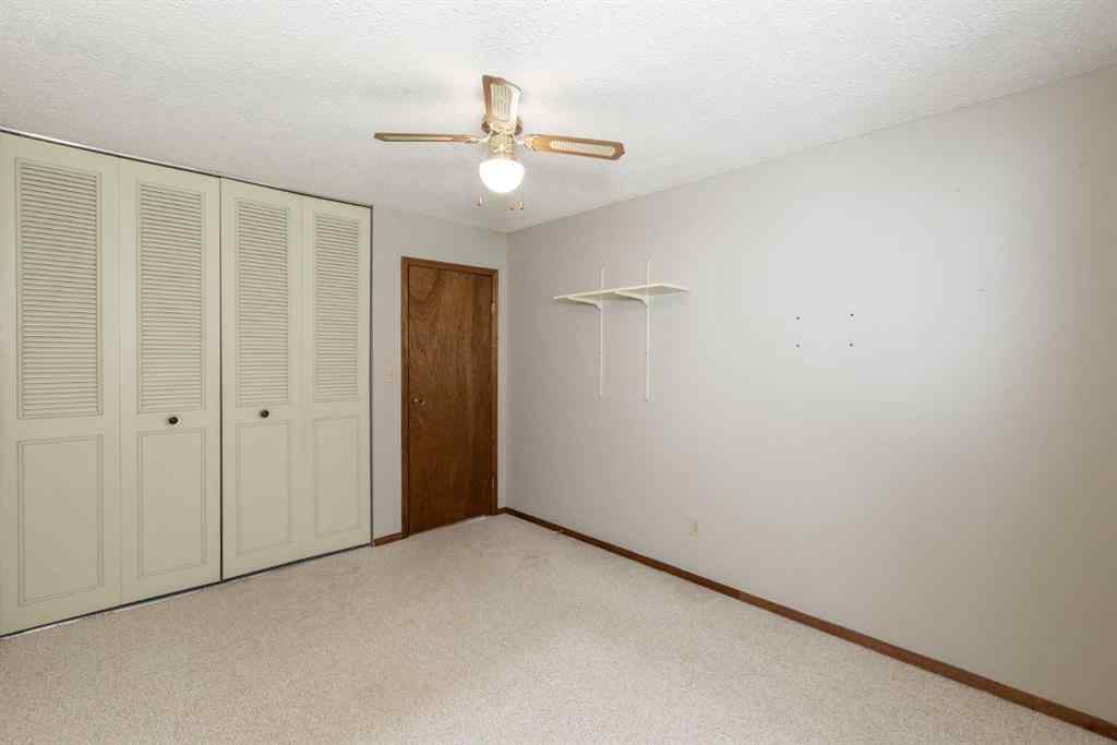 MLS® A2239933 - 17 Northstar Drive  in Fairway Heights Lacombe, Residential