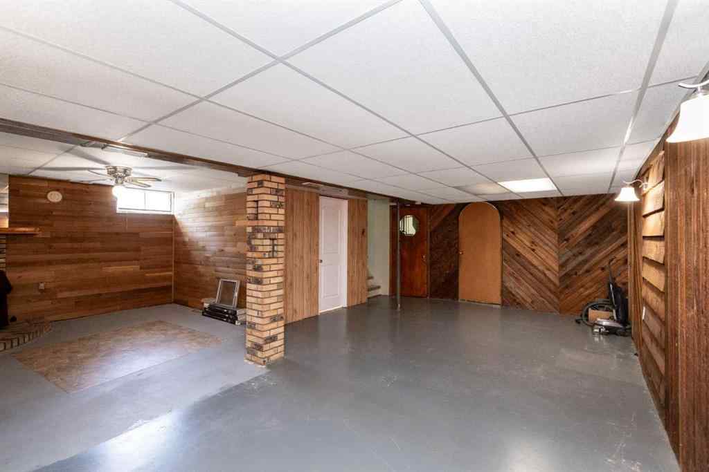 MLS® A2239933 - 17 Northstar Drive  in Fairway Heights Lacombe, Residential