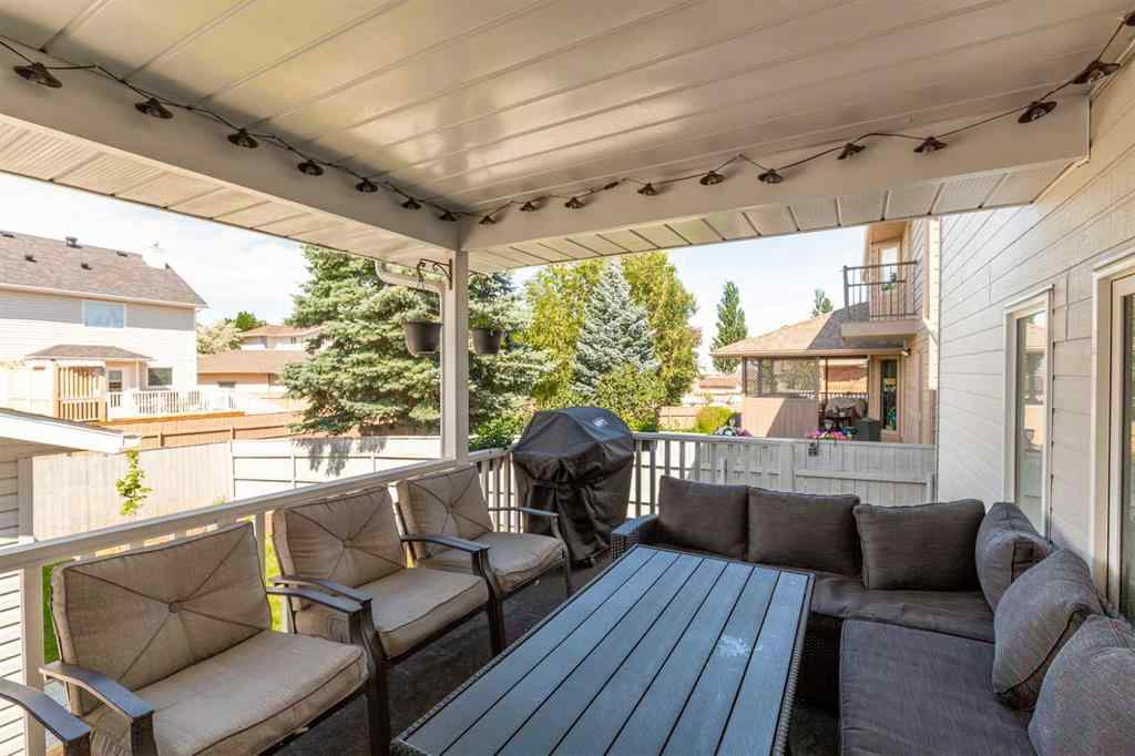 MLS® A2239945 - 277 Coachwood Point W in Ridgewood Lethbridge, Residential