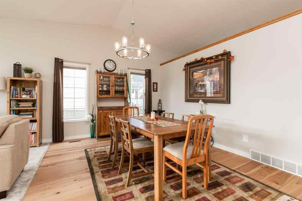 MLS® A2239945 - 277 Coachwood Point W in Ridgewood Lethbridge, Residential