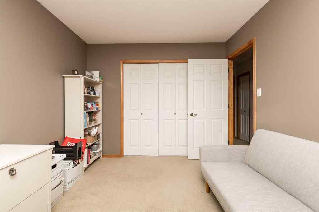 MLS® A2239945 - 277 Coachwood Point W in Ridgewood Lethbridge, Residential