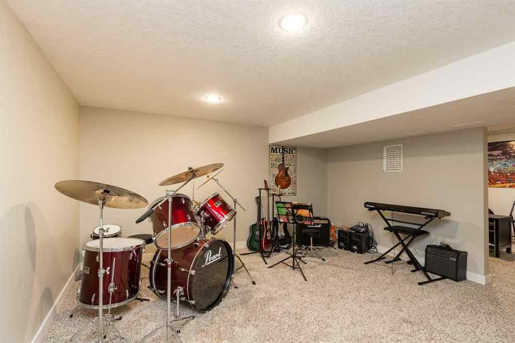 MLS® A2239945 - 277 Coachwood Point W in Ridgewood Lethbridge, Residential