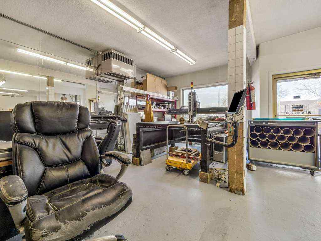 MLS® A2239947 - 121 13 Street N in Westminster Lethbridge, Commercial