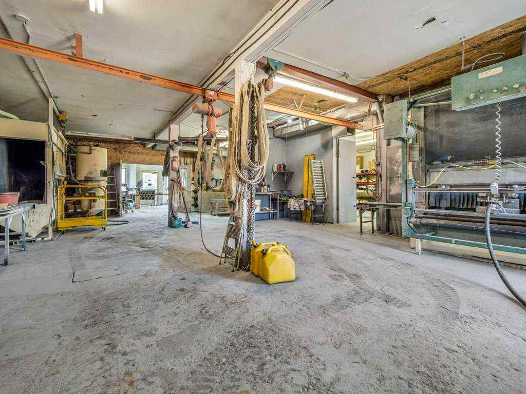 MLS® A2239947 - 121 13 Street N in Westminster Lethbridge, Commercial