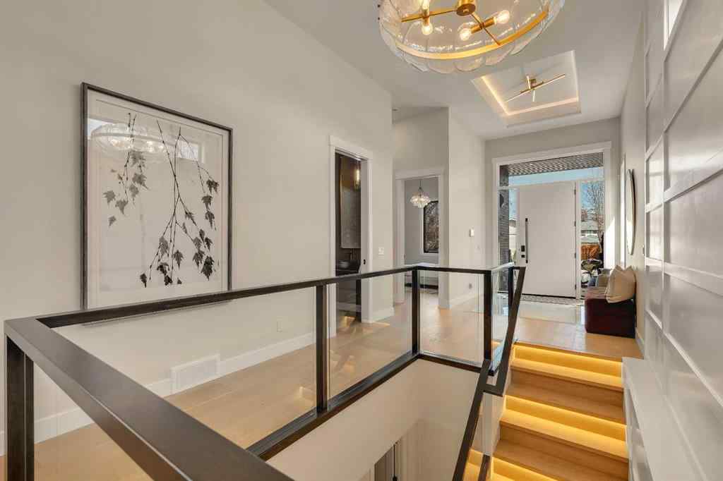 MLS® A2239968 - 1027 39 Avenue NW in Cambrian Heights Calgary, Residential