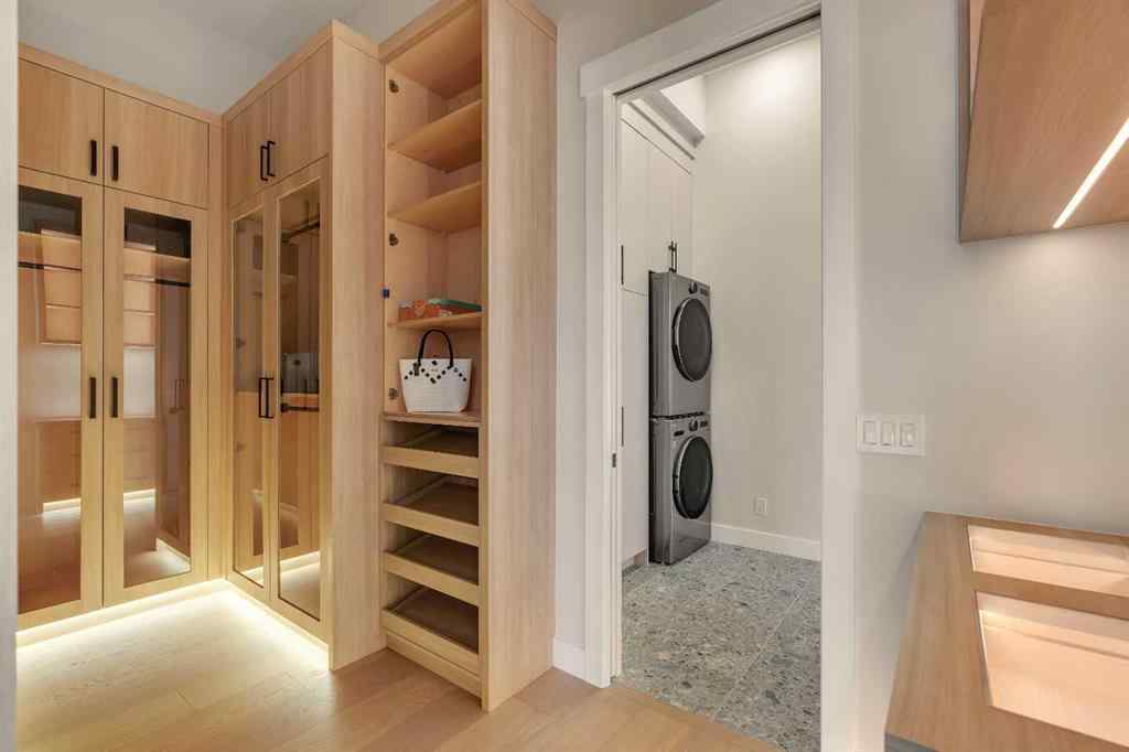MLS® A2239968 - 1027 39 Avenue NW in Cambrian Heights Calgary, Residential
