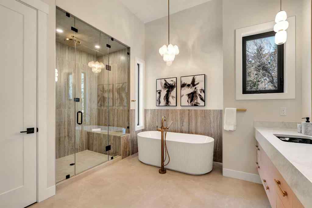 MLS® A2239968 - 1027 39 Avenue NW in Cambrian Heights Calgary, Residential
