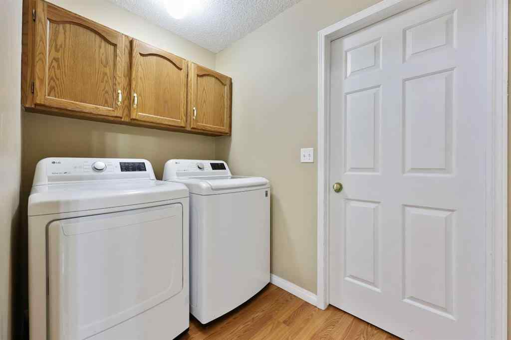 MLS® A2239969 - 112 Shawinigan Way SW in Shawnessy Calgary, Residential