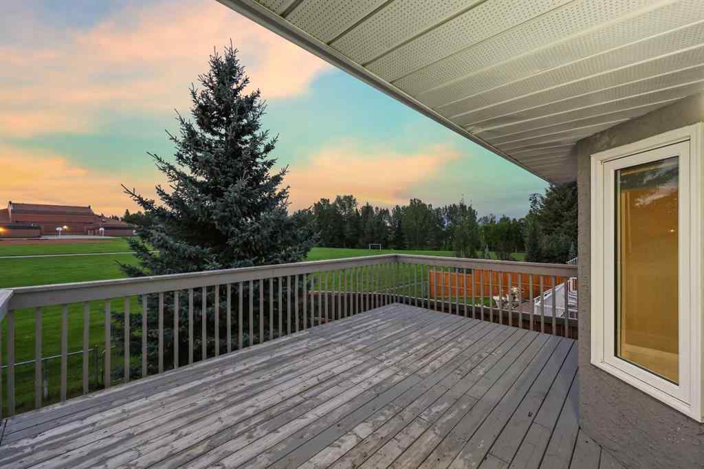 MLS® A2239969 - 112 Shawinigan Way SW in Shawnessy Calgary, Residential