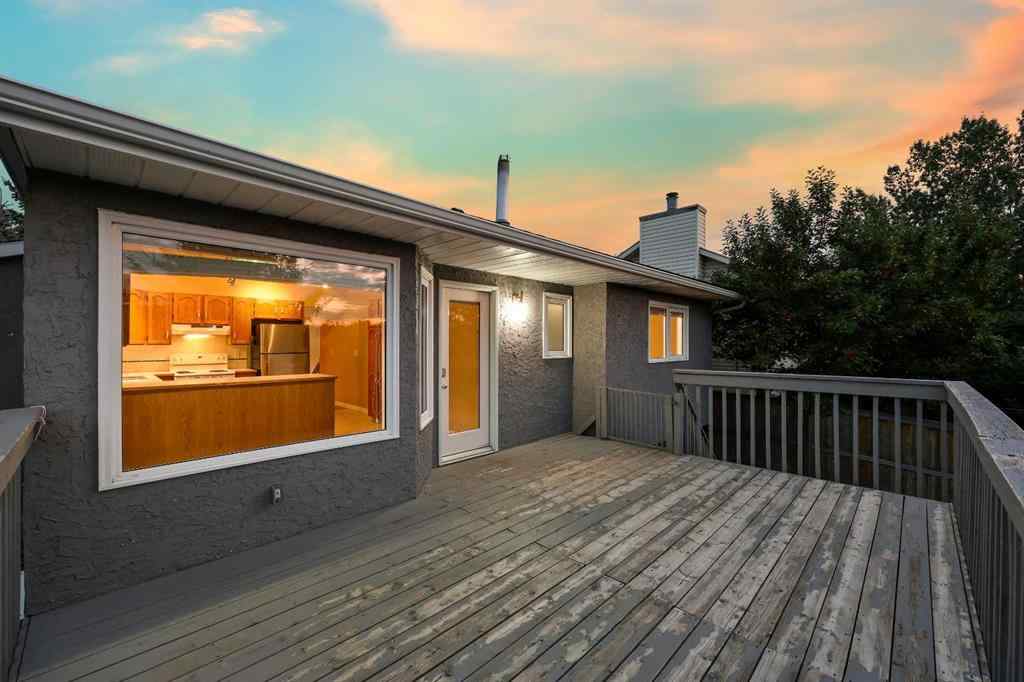 MLS® A2239969 - 112 Shawinigan Way SW in Shawnessy Calgary, Residential
