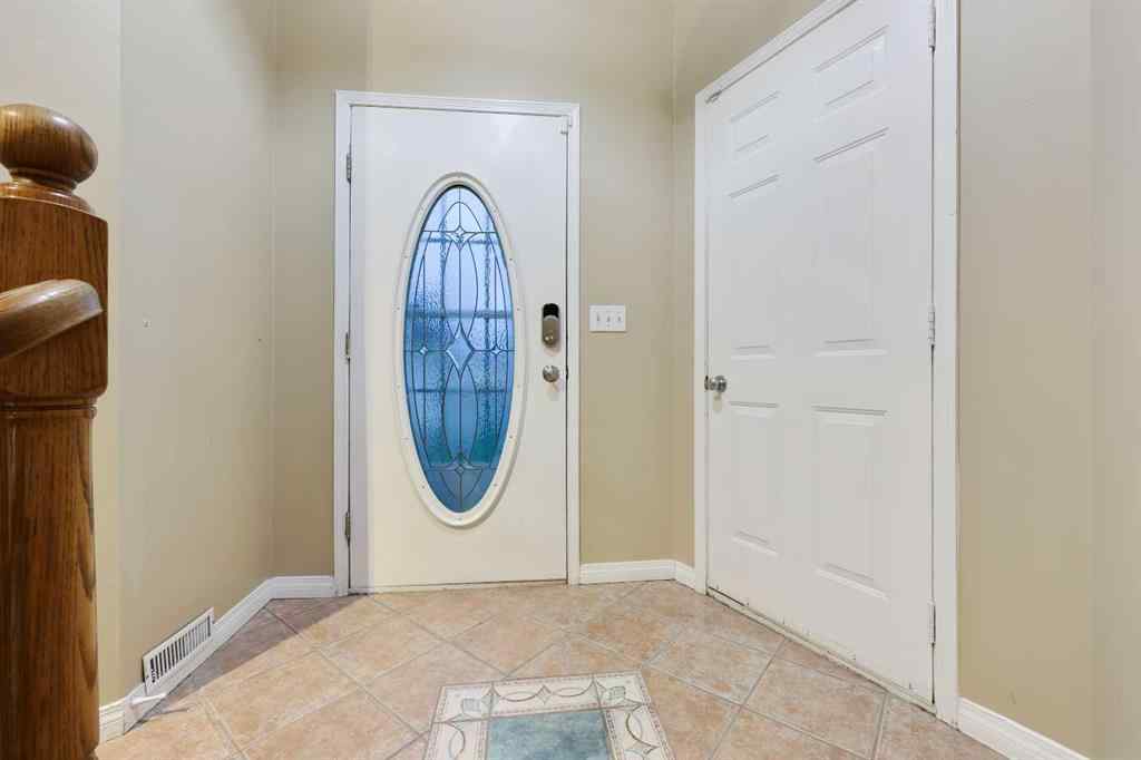 MLS® A2239969 - 112 Shawinigan Way SW in Shawnessy Calgary, Residential