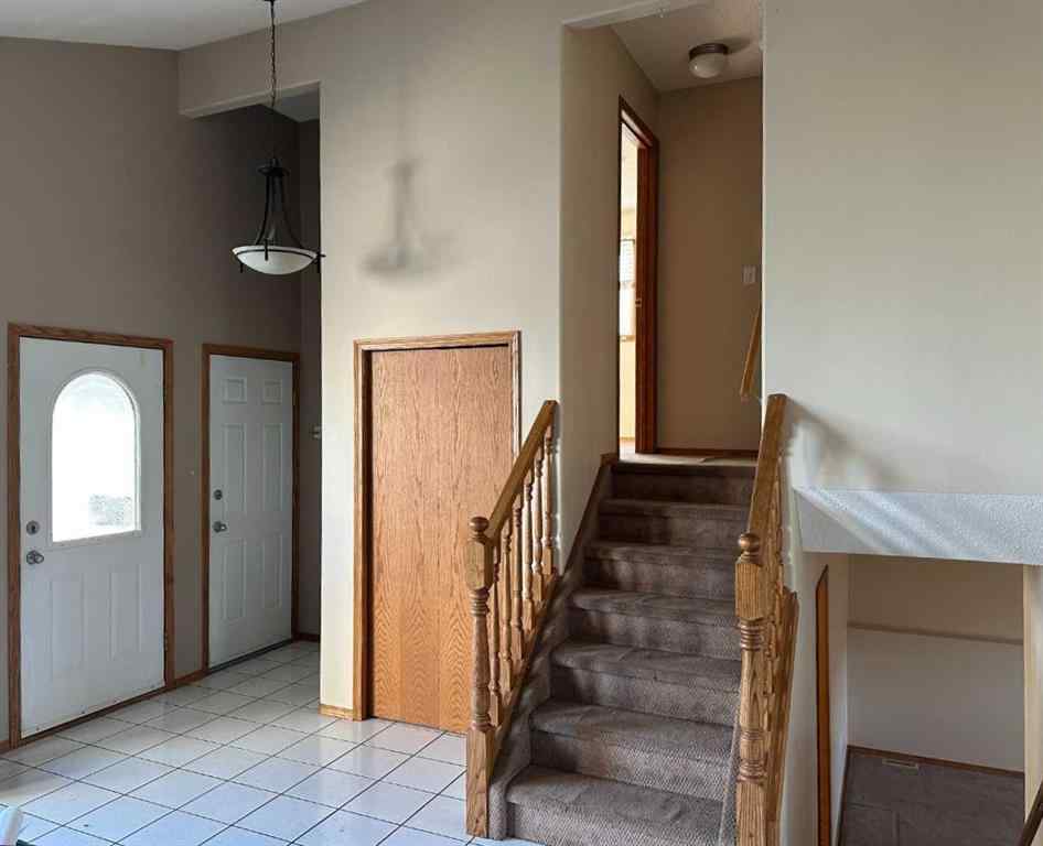 MLS® A2239988 - 9412 82 Avenue  in Patterson Place Grande Prairie, Residential