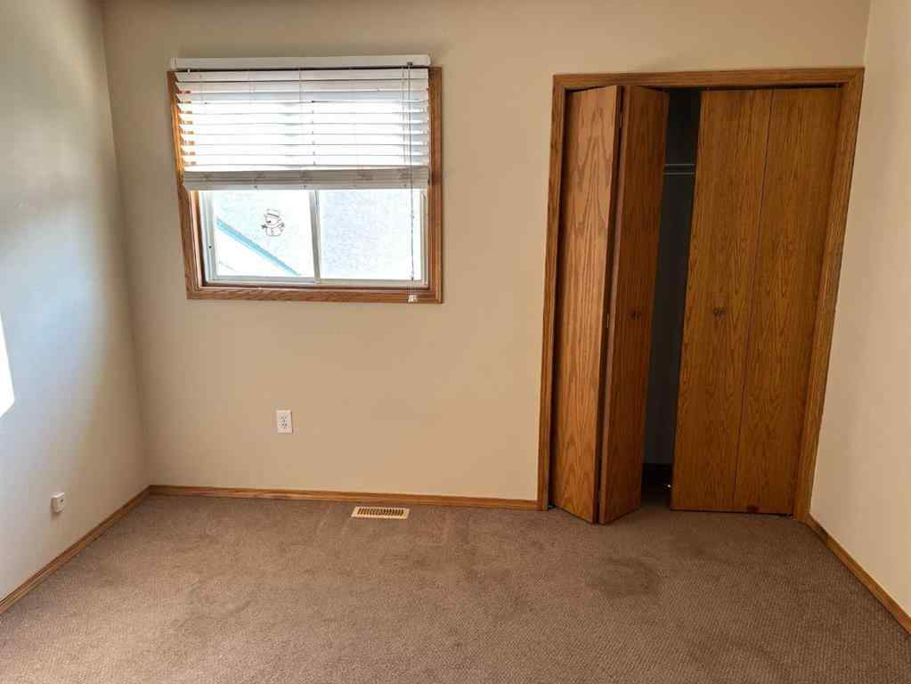 MLS® A2239988 - 9412 82 Avenue  in Patterson Place Grande Prairie, Residential