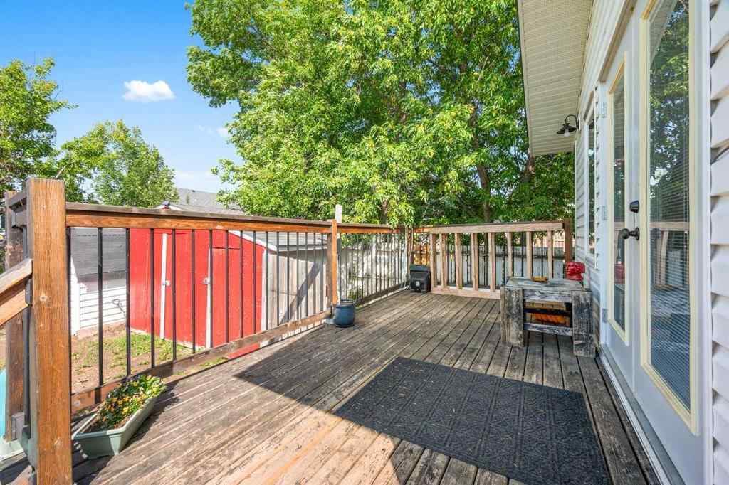 MLS® A2240002 - 4814 53 Avenue  in NONE Kitscoty, Residential