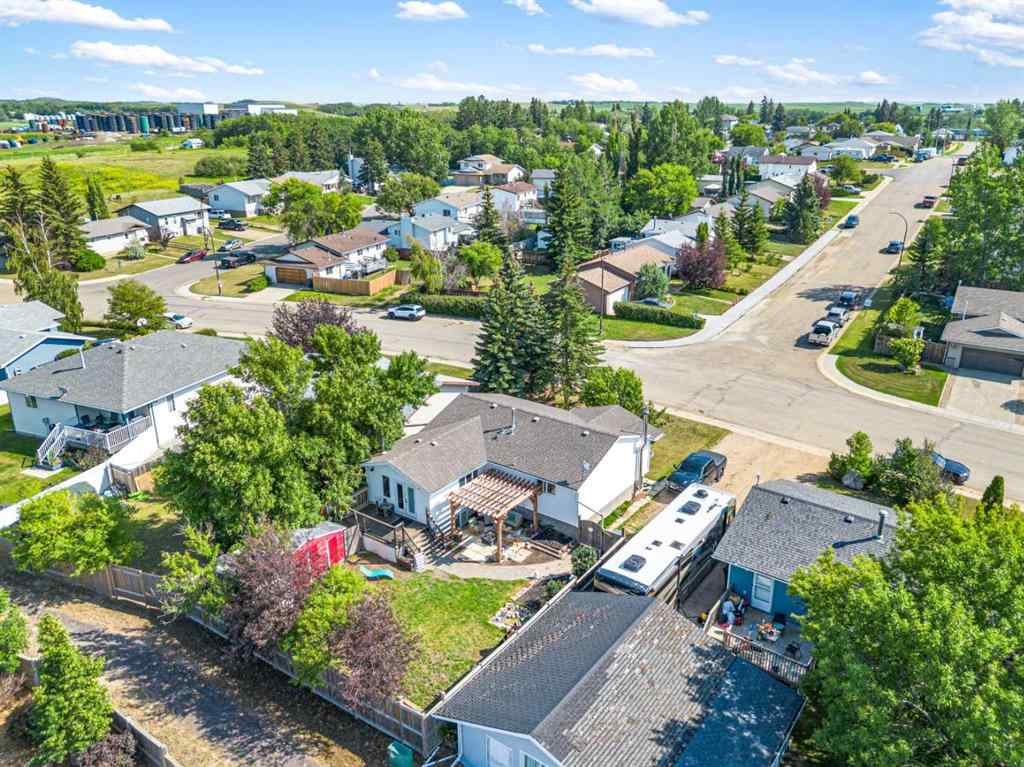 MLS® A2240002 - 4814 53 Avenue  in NONE Kitscoty, Residential