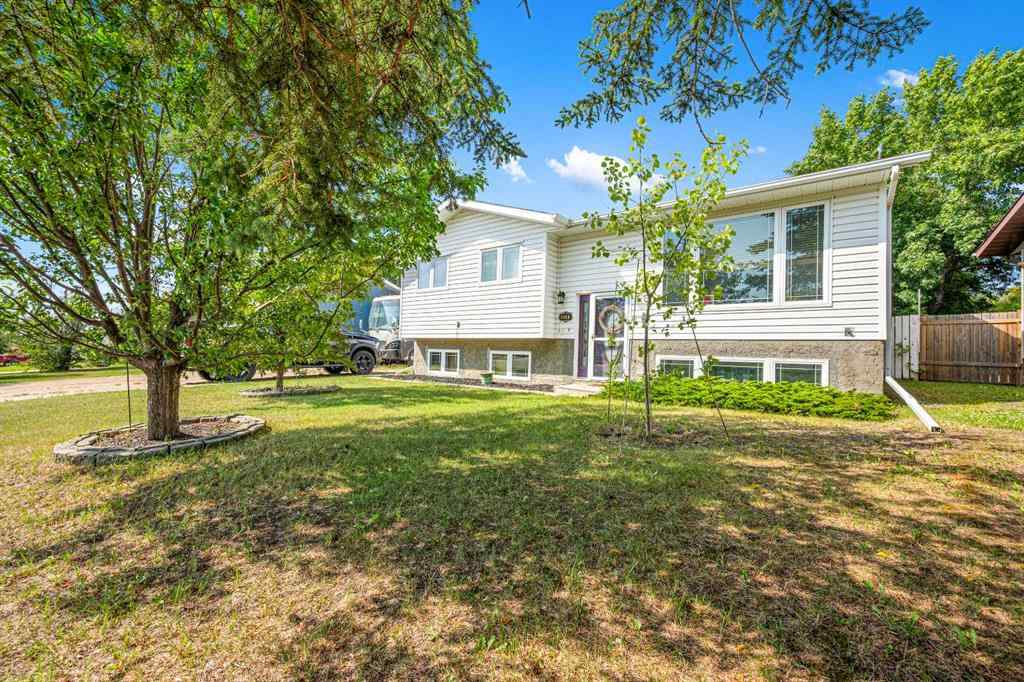 MLS® A2240002 - 4814 53 Avenue  in NONE Kitscoty, Residential
