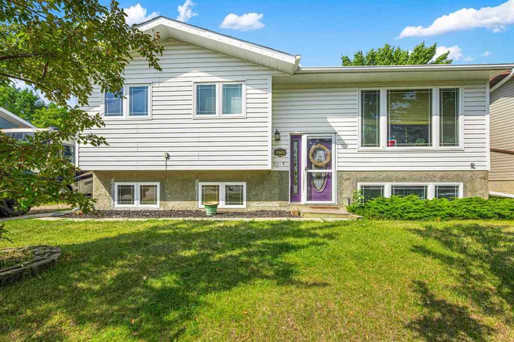 MLS® A2240002 - 4814 53 Avenue  in NONE Kitscoty, Residential