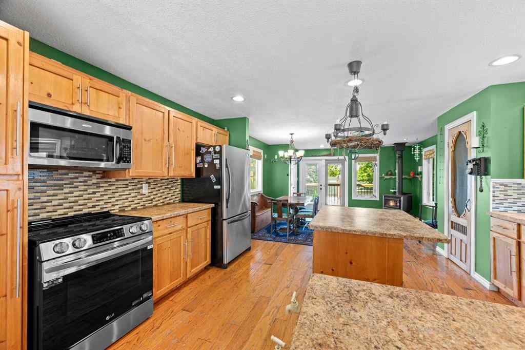 MLS® A2240002 - 4814 53 Avenue  in NONE Kitscoty, Residential
