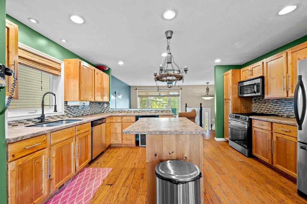 MLS® A2240002 - 4814 53 Avenue  in NONE Kitscoty, Residential