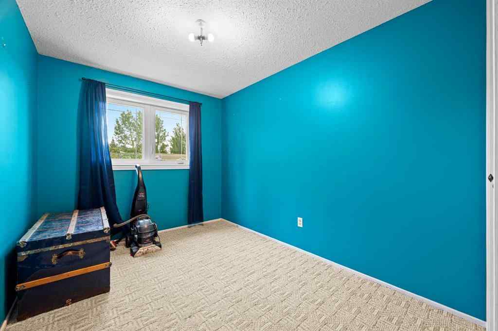 MLS® A2240002 - 4814 53 Avenue  in NONE Kitscoty, Residential