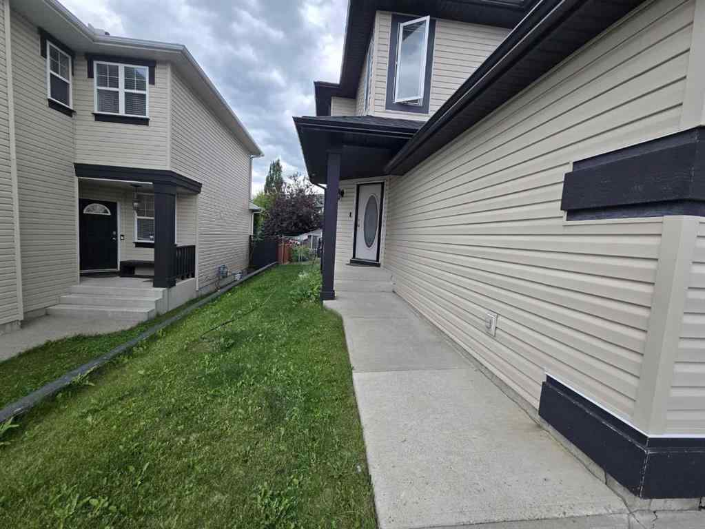 MLS® A2240012 - 10 Bridlecreek Park SW in Bridlewood Calgary, Residential