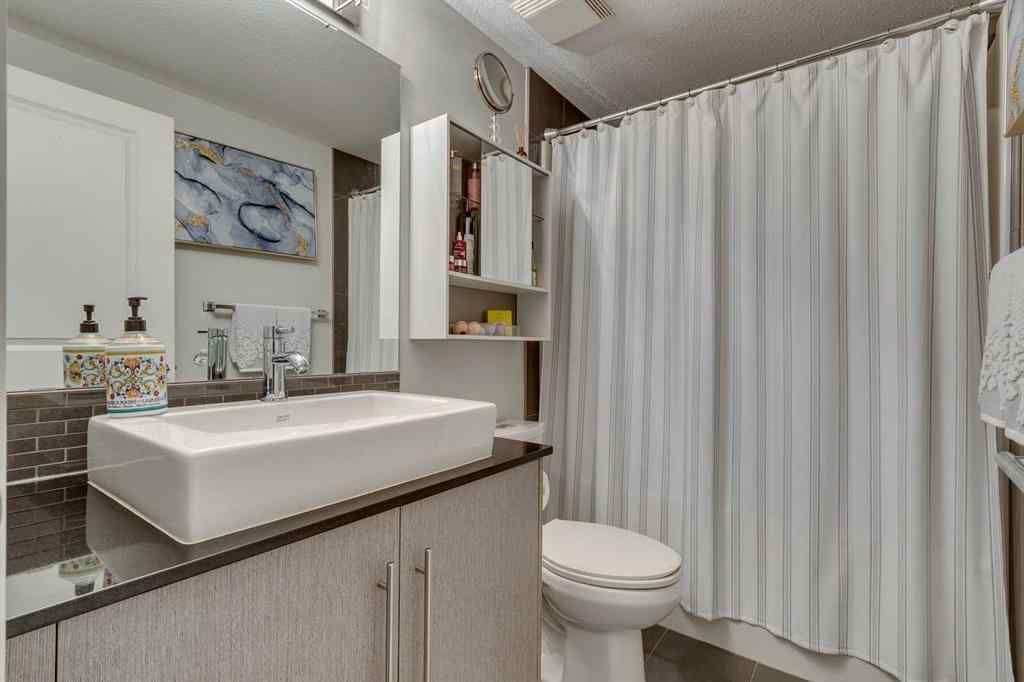 MLS® A2240013 - Unit #2415 11 Mahogany Row SE in Mahogany Calgary, Residential