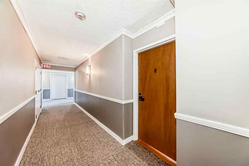 MLS® A2240036 - Unit #305 145 Point Drive NW in Point McKay Calgary, Residential