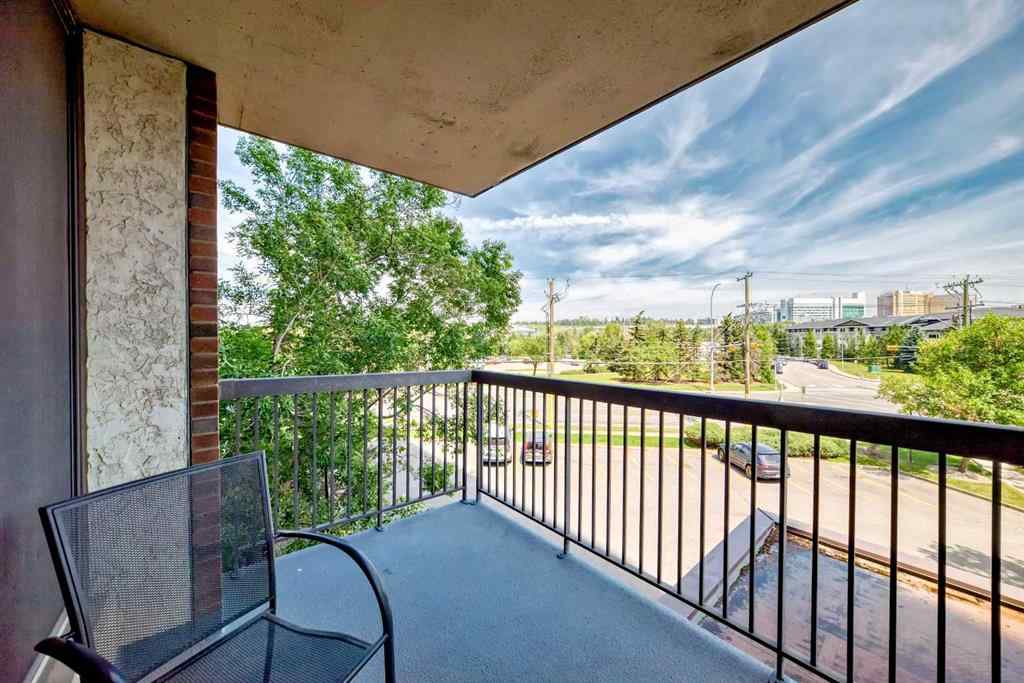 MLS® A2240036 - Unit #305 145 Point Drive NW in Point McKay Calgary, Residential