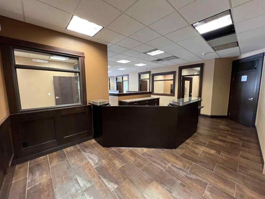 MLS® A2240052 - 309 1 Street SW in Downtown High River High River, Commercial