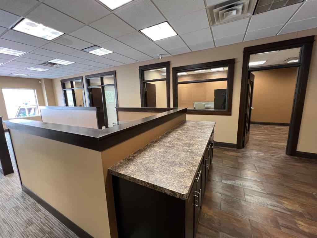 MLS® A2240052 - 309 1 Street SW in Downtown High River High River, Commercial