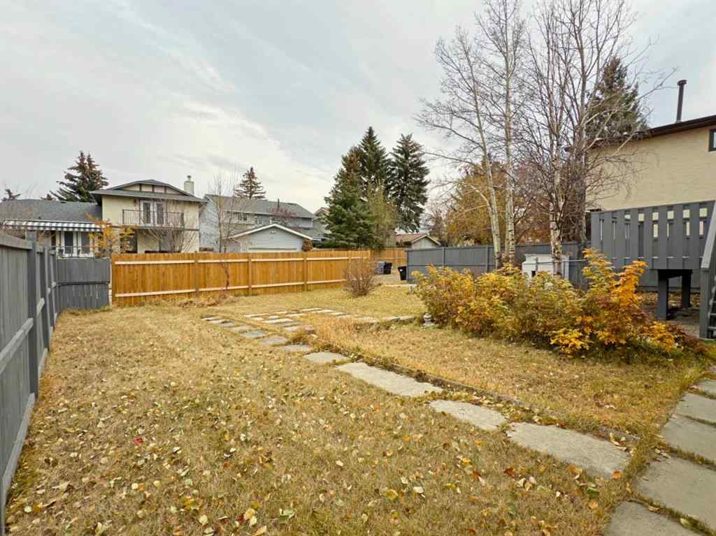 MLS® A2240053 - 7032 78 Street NW in Silver Springs Calgary, Residential