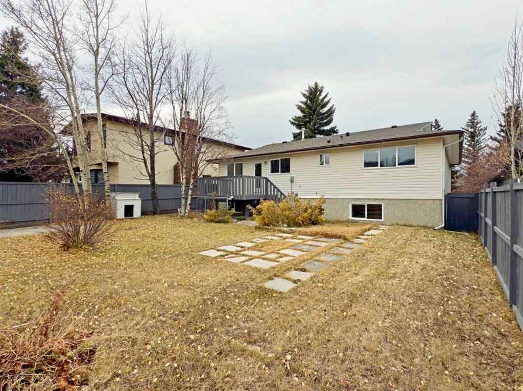 MLS® A2240053 - 7032 78 Street NW in Silver Springs Calgary, Residential