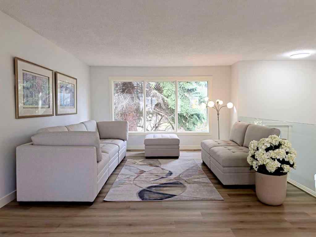 MLS® A2240053 - 7032 78 Street NW in Silver Springs Calgary, Residential