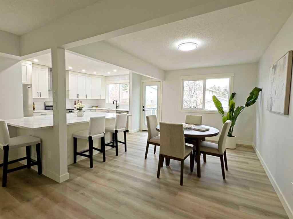 MLS® A2240053 - 7032 78 Street NW in Silver Springs Calgary, Residential