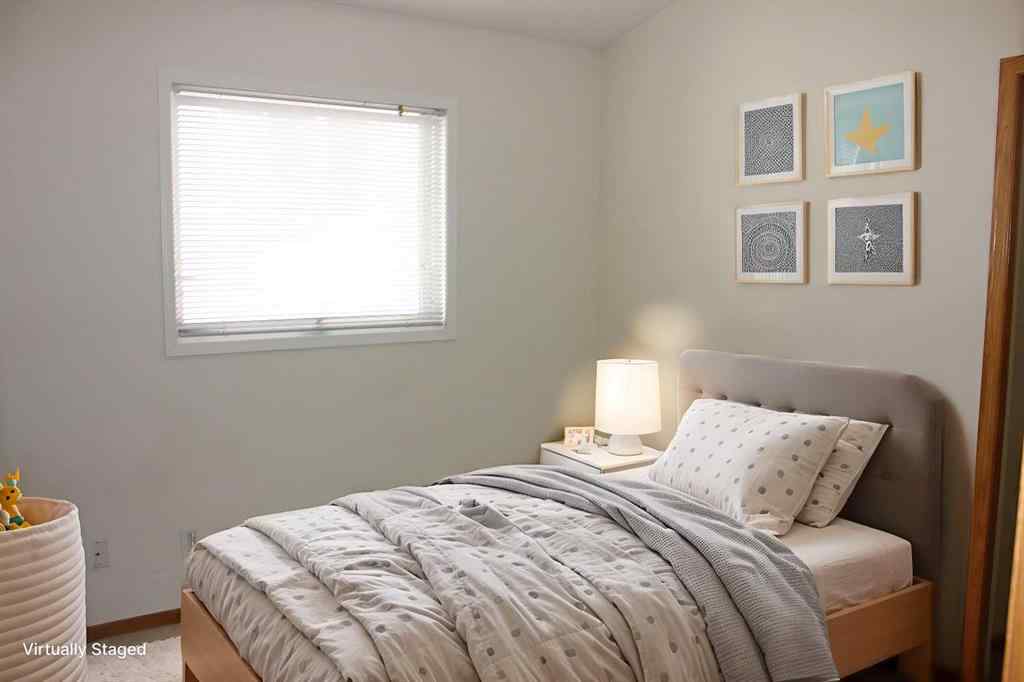 MLS® A2240060 - 179 Sunlake Way SE in Sundance Calgary, Residential
